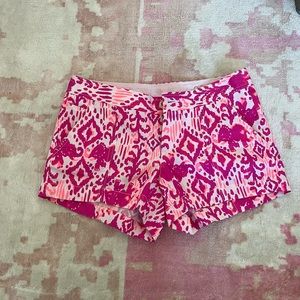 WORN ONCE Lilly Pulitzer 3” Liana Tons of Fun Ikat Shorts | 00
